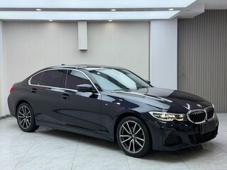 2022 BMW 3 серии Long 320Li VII (G2x), чёрный, 3000000 рублей, вид 3