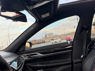 2017 BMW 7 серии 740d xDrive VI (G11/G12), чёрный, 4500000 рублей, вид 4