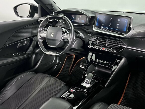 2020 Peugeot 2008 II, серый, 1680000 рублей - вид 12