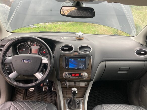 2008 Ford Focus II Рестайлинг, чёрный, 420000 рублей - вид 5