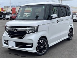2022 Honda N-BOX II Рестайлинг, белый, 724000 рублей, вид 3
