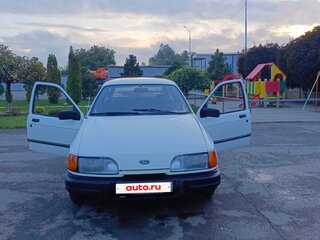 1988 Ford Sierra I Рестайлинг, белый, 70000 рублей, вид 1