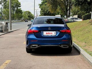 2023 Mercedes-Benz A-Класс 180 IV (W177) Рестайлинг, синий, 1675000 рублей, вид 4