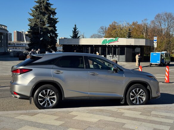 2020 Lexus RX 300 IV Рестайлинг, серый, 4300000 рублей - вид 9