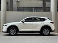 2023 Mazda CX-5 II Рестайлинг, белый, 2480000 рублей - вид 3