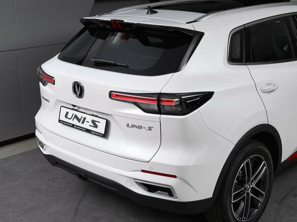2025 Changan UNI-S I, белый, 3179900 рублей - вид 6
