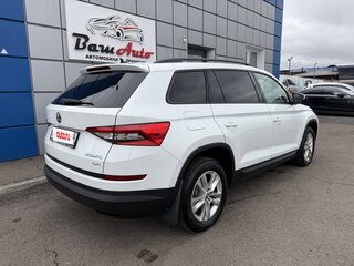 2018 Skoda Kodiaq I, белый, 2200000 рублей, вид 3
