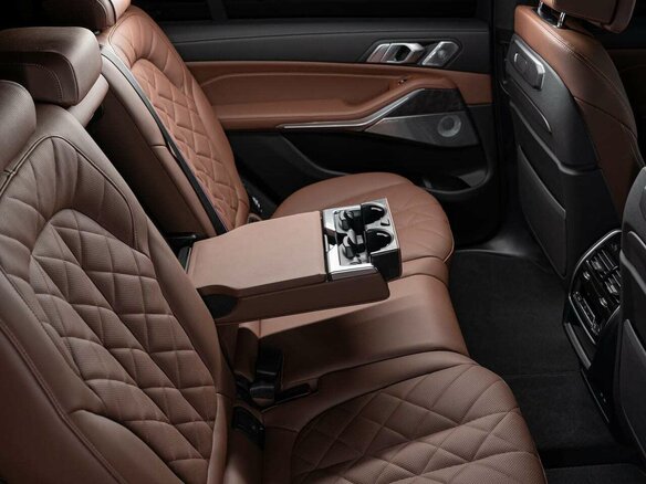 2026 BMW X7 40d I (G07) Рестайлинг, серый, 18490000 рублей - вид 23