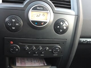2008 Renault Megane II Рестайлинг, чёрный, 645000 рублей, вид 5