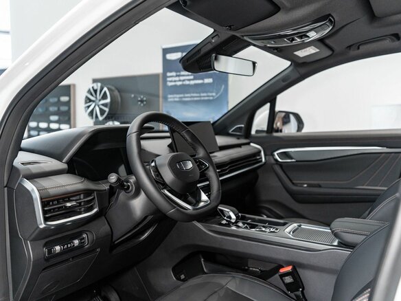 2026 Geely Monjaro I Рестайлинг, серебристый - вид 21