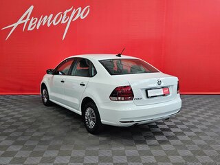2019 Volkswagen Polo V Рестайлинг, белый, 1055000 рублей, вид 3