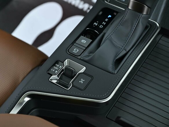2026 Lexus GX 550 III, серый, 15390000 рублей - вид 23