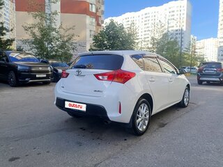 2013 Toyota Auris II, белый, 1170000 рублей, вид 5