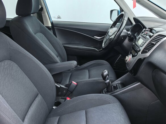 2010 Hyundai ix20 6-speed I, синий, 550000 рублей - вид 7
