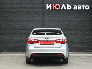 2013 Kia Rio III, серый, 730000 рублей, вид 5