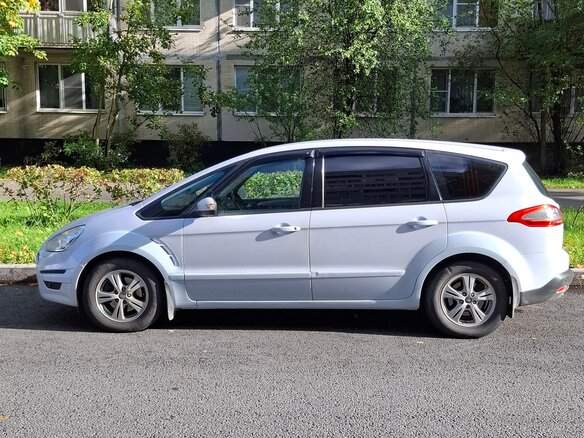 2011 Ford S-MAX I Рестайлинг, белый, 1300000 рублей - вид 6