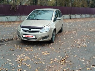 2008 Opel Zafira B Рестайлинг, бежевый, 350000 рублей, вид 4