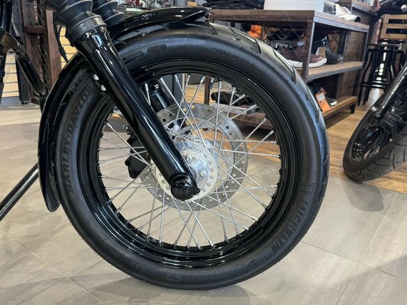 2021 Harley-Davidson Street Bob, чёрный, 1650000 рублей - вид 5