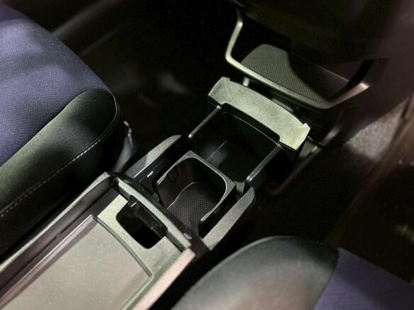 2015 Toyota Wish II Рестайлинг, чёрный, 1039444 рублей - вид 20