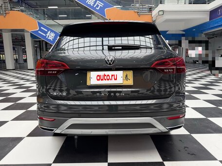 2023 Volkswagen Tayron I Рестайлинг, чёрный, 2290000 рублей, вид 4