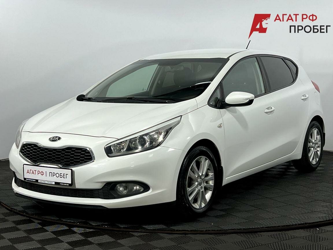 Открыть фотографии: Kia Ceed II