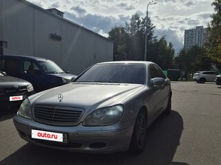 2000 Mercedes-Benz S-Класс 320 IV (W220), серый, 520000 рублей, вид 1