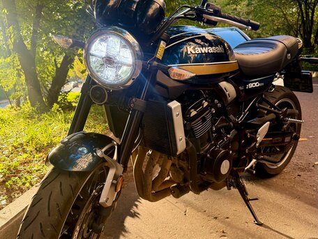 2022 Kawasaki Z 900RS, пурпурный, 960000 рублей, вид 1