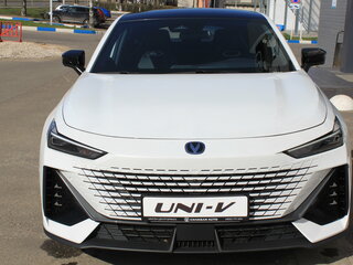 2024 Changan UNI-V I, белый, 3329900 рублей, вид 2