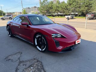 2020 Porsche Taycan Turbo I, красный, 9200000 рублей, вид 1