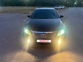 2012 Toyota Camry VII (XV50), чёрный, 1350000 рублей, вид 1