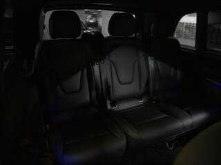 2026 Mercedes-Benz V-Класс Extra Long 300 d экстра длинный III (W447) Рестайлинг, чёрный, 14800000 рублей, вид 3