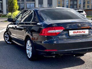 2013 Skoda Superb DSG II Рестайлинг, коричневый, 899000 рублей, вид 5