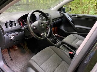 2012 Volkswagen Golf VI, чёрный, 775000 рублей, вид 5