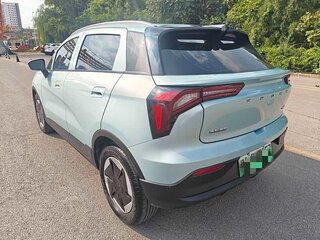 2024 Geely Geometry E 39.4 kWh, белый, 1076000 рублей, вид 5