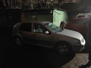 2001 Volkswagen Golf IV, серебристый, 300000 рублей, вид 1