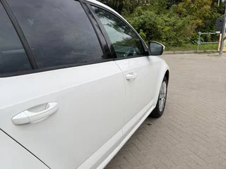 2013 Skoda Octavia III (A7), белый, 860000 рублей, вид 5