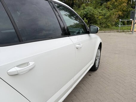 2013 Skoda Octavia III (A7), белый, 860000 рублей, вид 5
