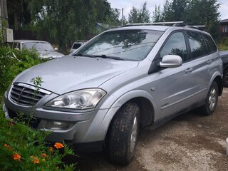 2013 SsangYong Kyron 6-speed I Рестайлинг, серебристый, 800000 рублей, вид 1