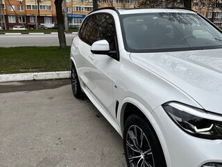 2020 BMW X5 30d IV (G05/G18), белый, 6950000 рублей, вид 3