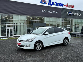 2016 Hyundai Solaris I Рестайлинг, белый, 894000 рублей, вид 1