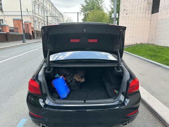 2019 BMW 5 серии 520d VII (G30/G31/G38), чёрный, 2450000 рублей - вид 9