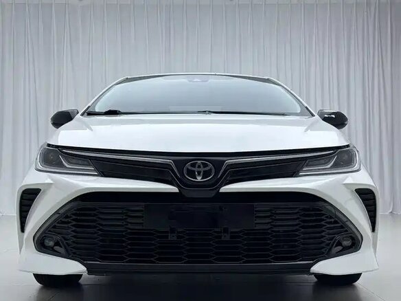 2022 Toyota Corolla XII (E210), белый, 1850000 рублей - вид 9