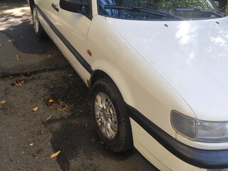 1995 Volkswagen Passat B4, белый, 275000 рублей, вид 4