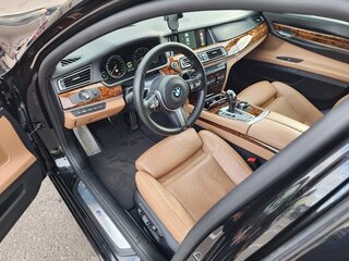 2014 BMW 7 серии 740i V (F01/F02/F04) Рестайлинг, чёрный, 2690000 рублей, вид 5