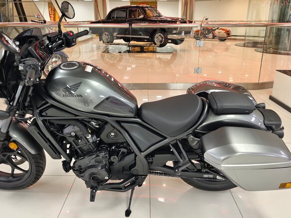 2026 Honda CMX 1100 Rebel, серый, 1550000 рублей - вид 31