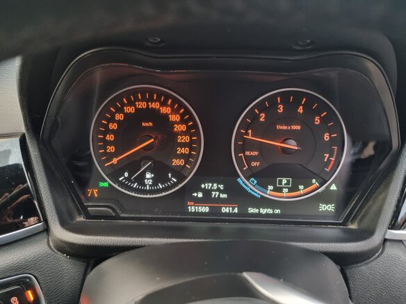 2016 BMW X1 18i sDrive II (F48), чёрный, 1850000 рублей - вид 12