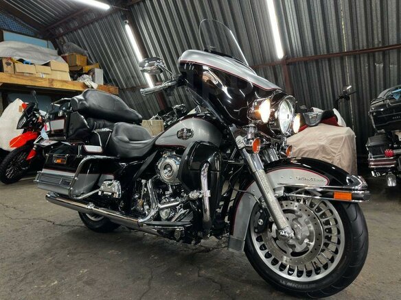2009 Harley-Davidson Electra Glide, чёрный, 920000 рублей