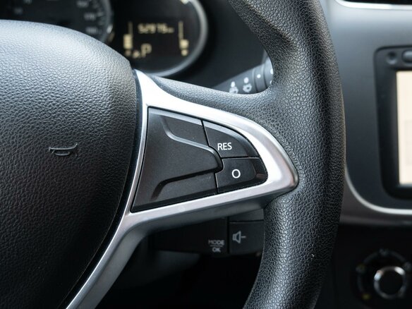 2019 Renault Sandero II Рестайлинг, синий, 1215000 рублей - вид 16