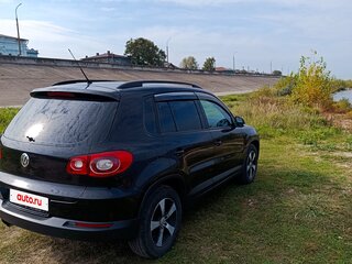 2010 Volkswagen Tiguan I, чёрный, 850000 рублей, вид 2