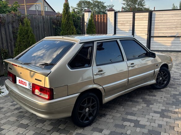 2006 Lada (ВАЗ) 2114, серебристый, 210000 рублей - вид 3